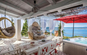 Stunning Home In Crikvenica With Jacuzzi